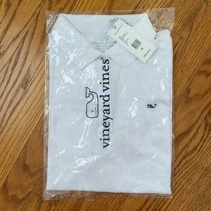 NWT in packaging Women’s vineyard vines performance polo, size M